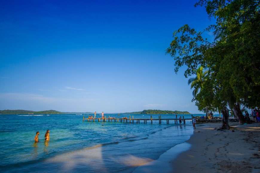 Taxi from Panama Airport To Bocas del Toro
